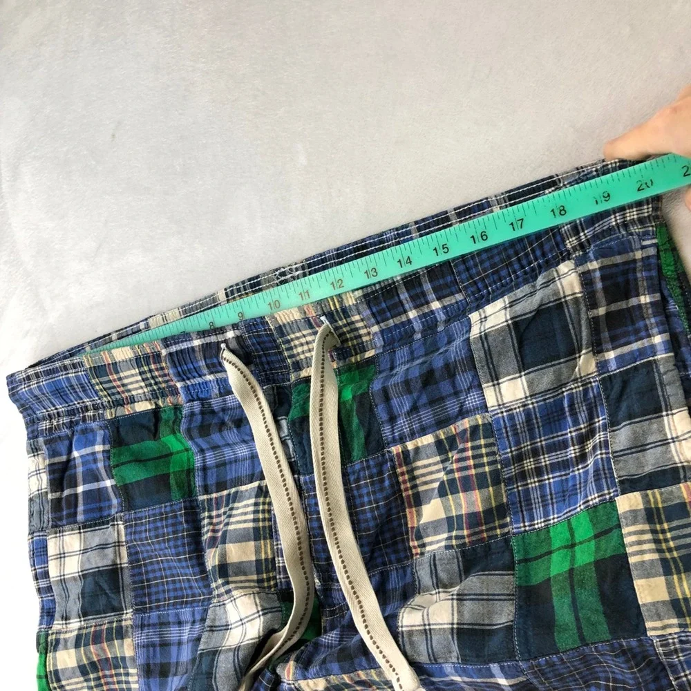 American Eagle Dorm Patchwork Plaid Shorts Mens Medium Blue Madras Longer Length